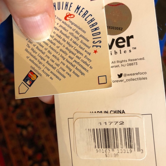 Kansas City Royals shirt and infinity scarf 💙💙 - Picture 8 of 9